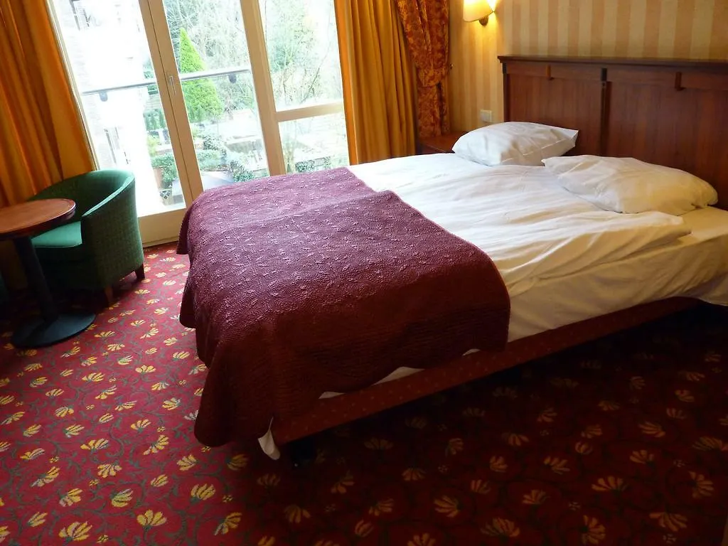 Hotel Omega Amsterdam 3*,